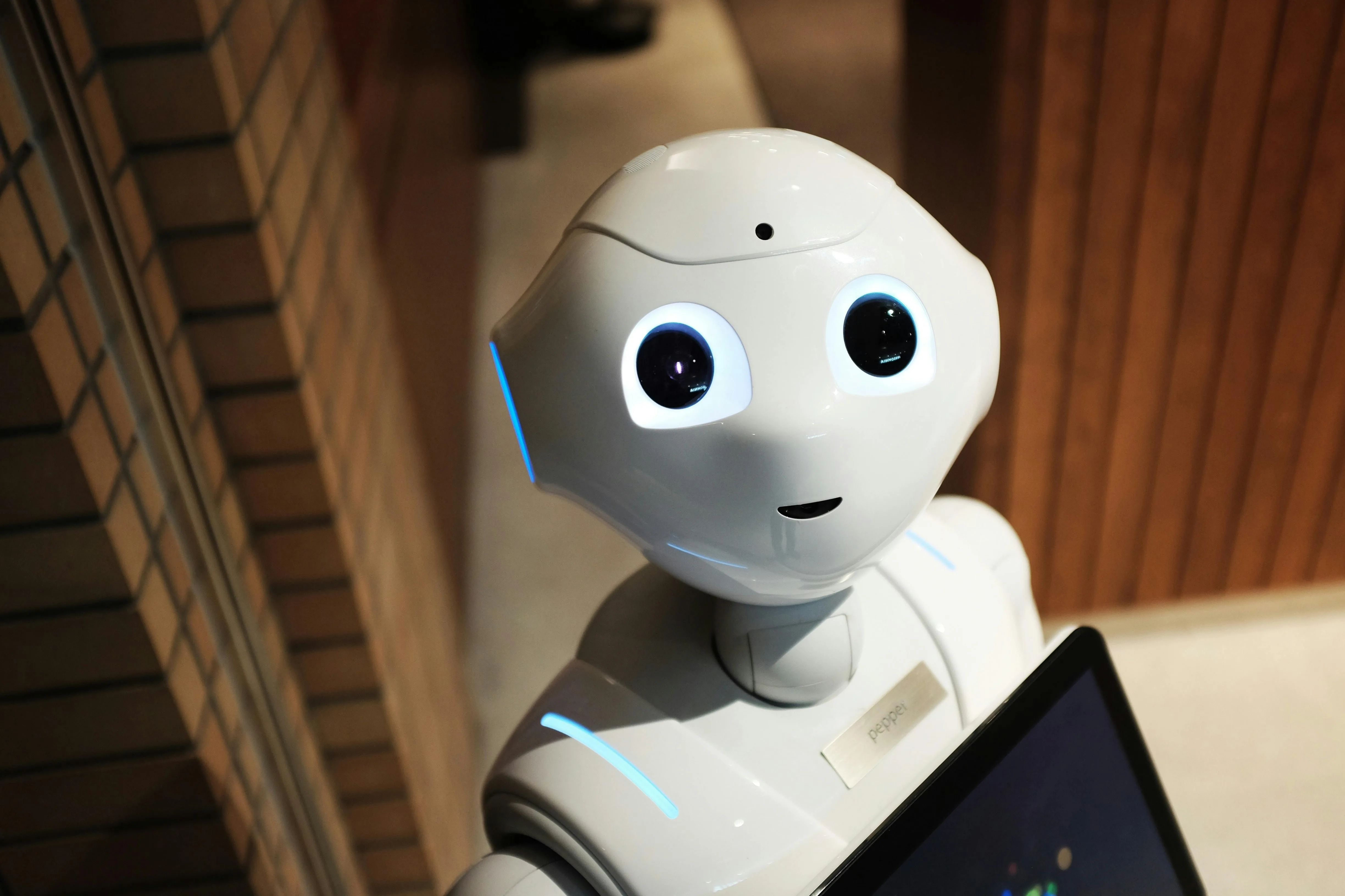 Fluents.ai | Why AI Struggles with Meeting Scheduling: The Unseen Challenges